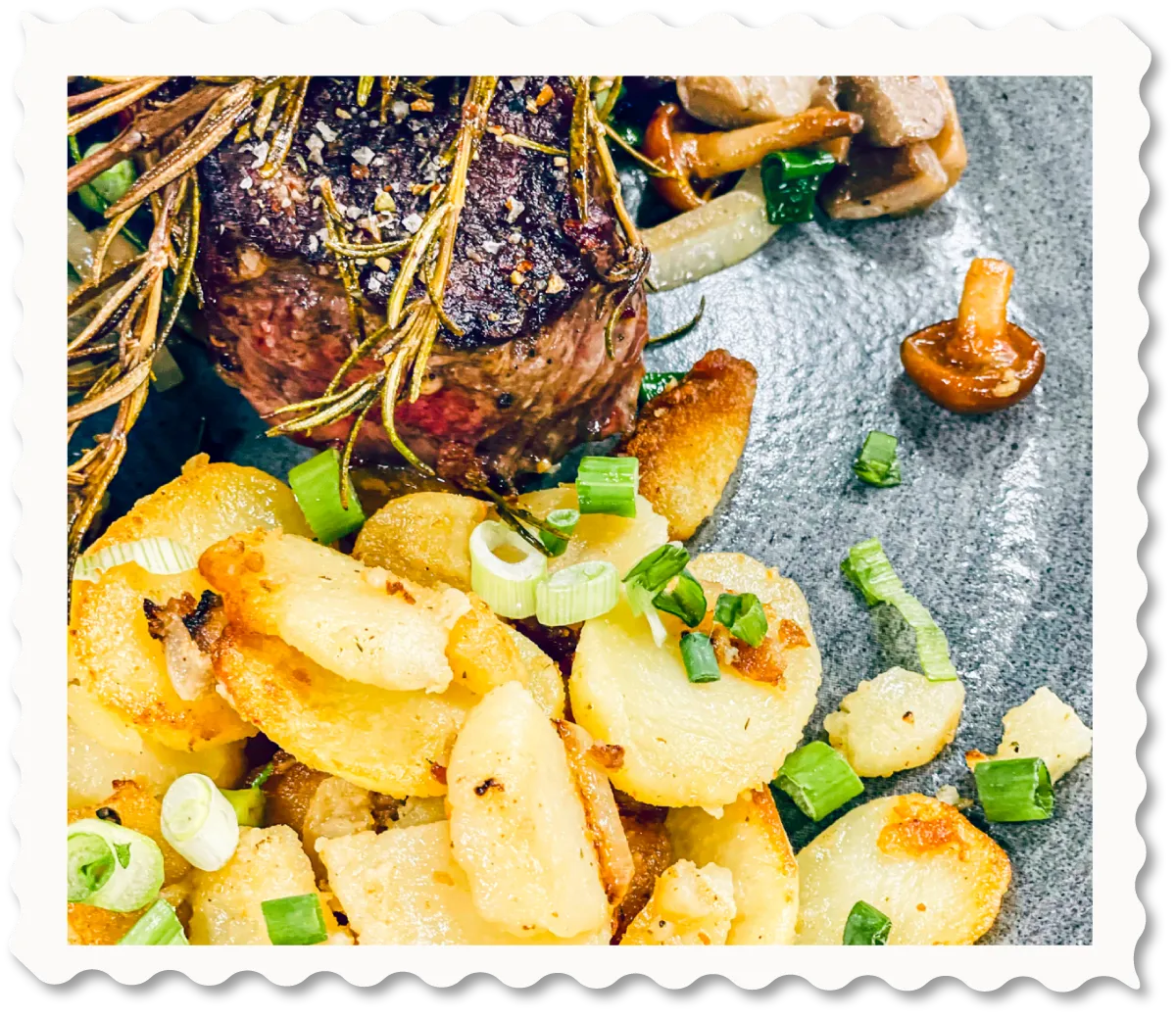 Steak mit Bratkartoffeln